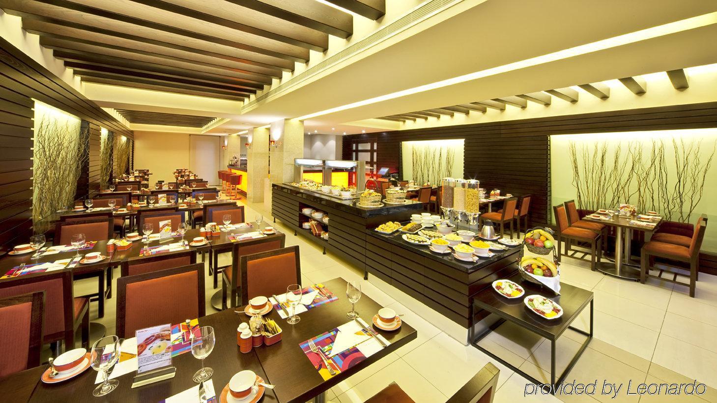 Coral Beirut Al Hamra Hotel ภายนอก รูปภาพ