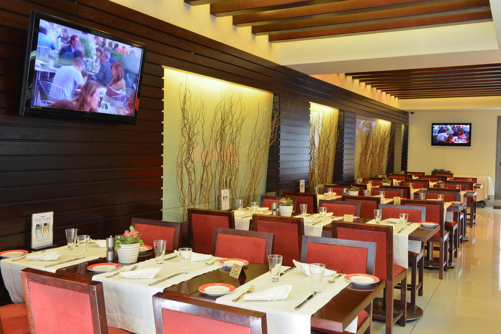 Coral Beirut Al Hamra Hotel ภายนอก รูปภาพ