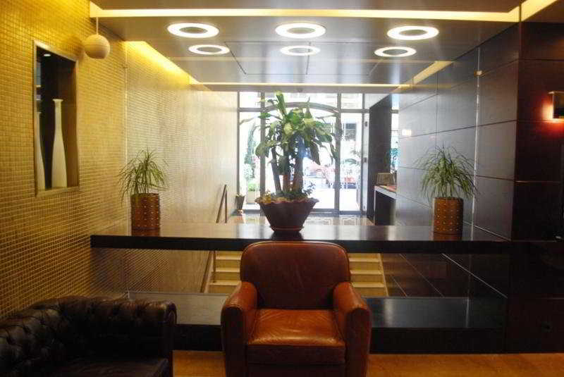 Coral Beirut Al Hamra Hotel ภายนอก รูปภาพ