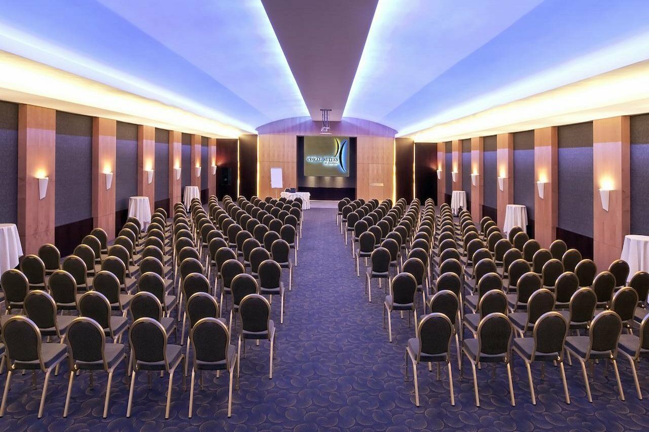 Coral Beirut Al Hamra Hotel ภายนอก รูปภาพ
